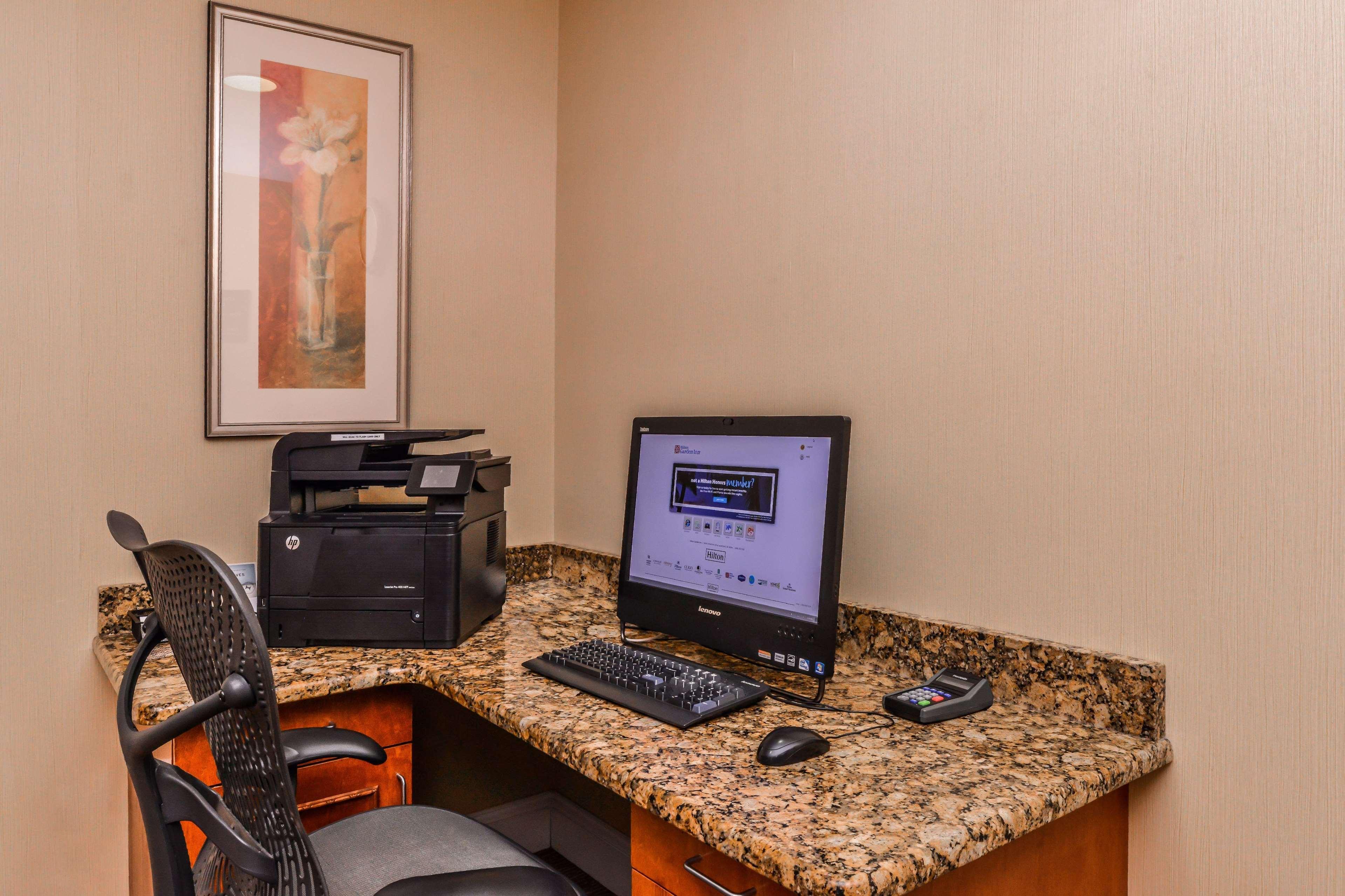 Hilton Garden Inn Detroit Southfield Zewnętrze zdjęcie