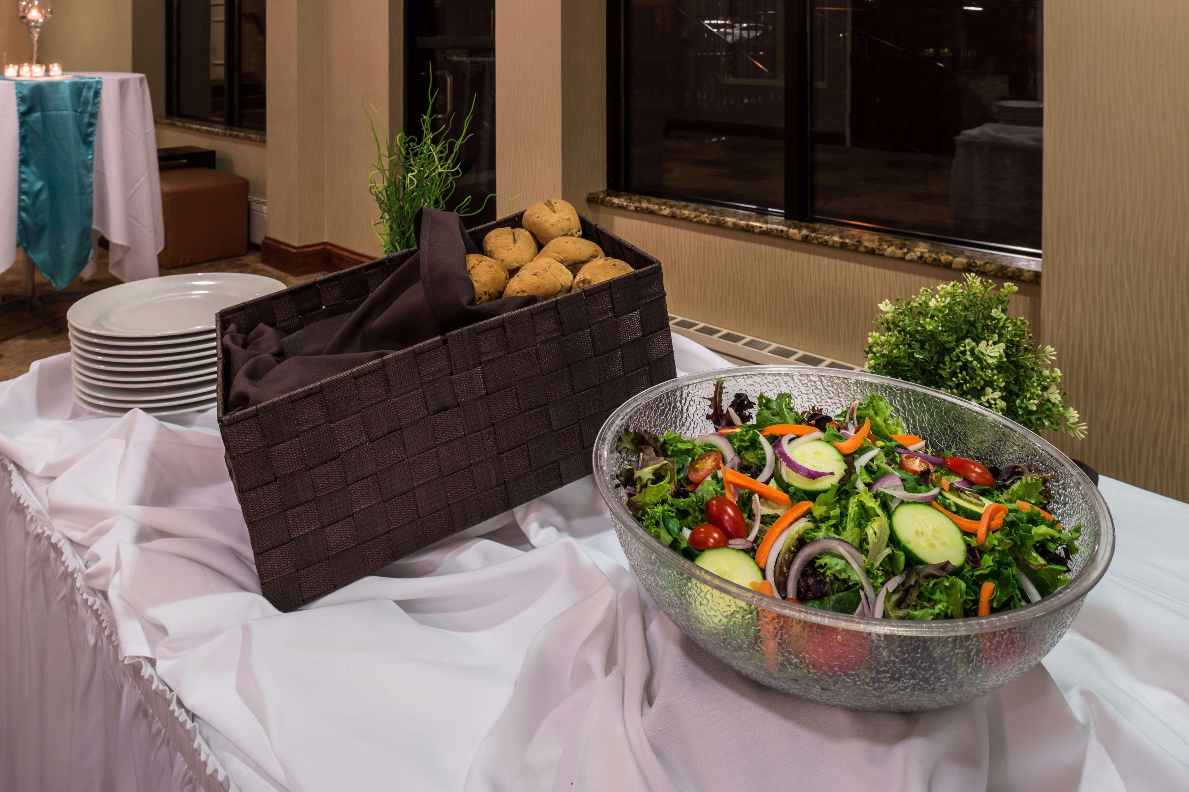 Hilton Garden Inn Detroit Southfield Zewnętrze zdjęcie