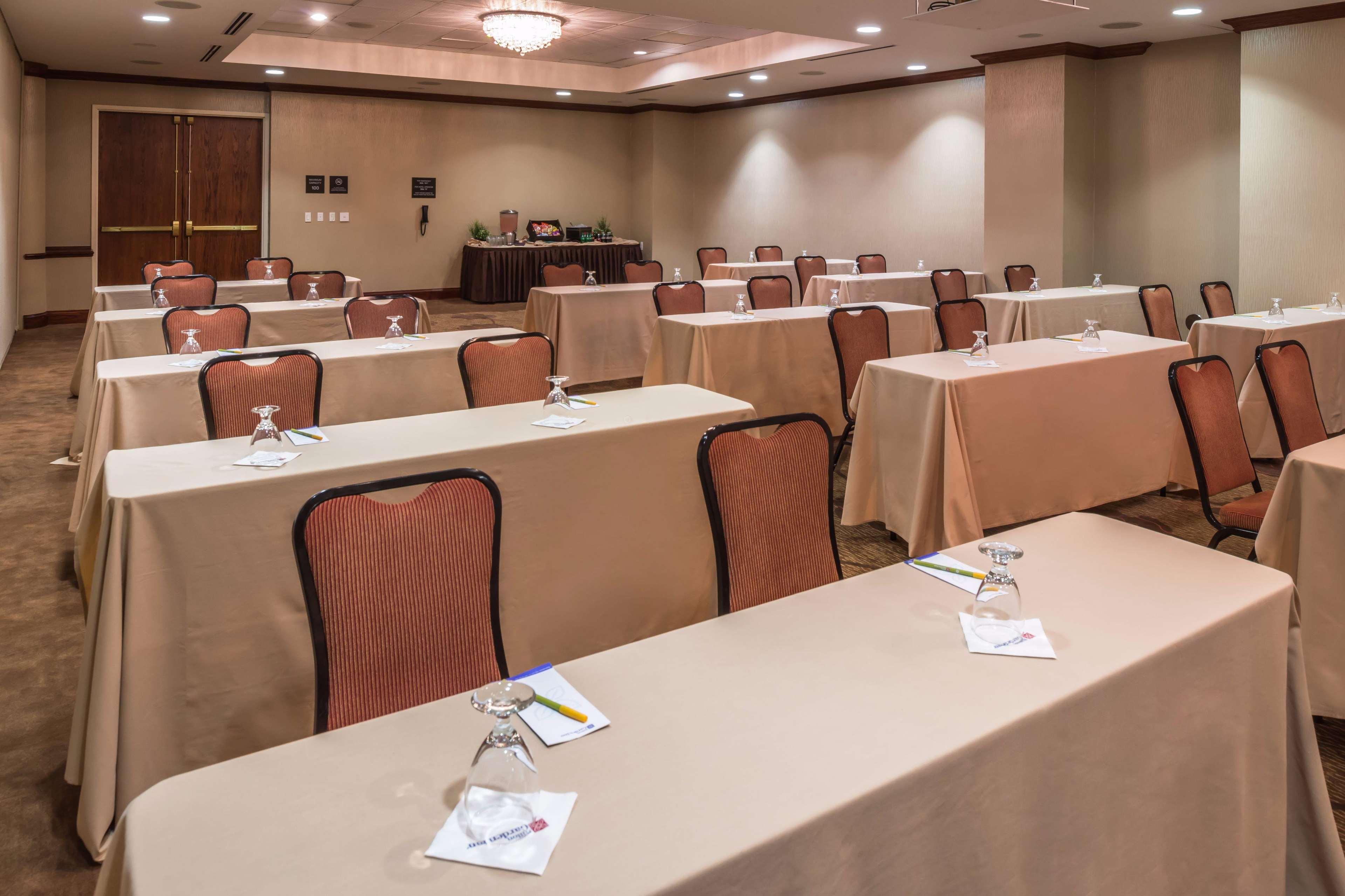 Hilton Garden Inn Detroit Southfield Zewnętrze zdjęcie