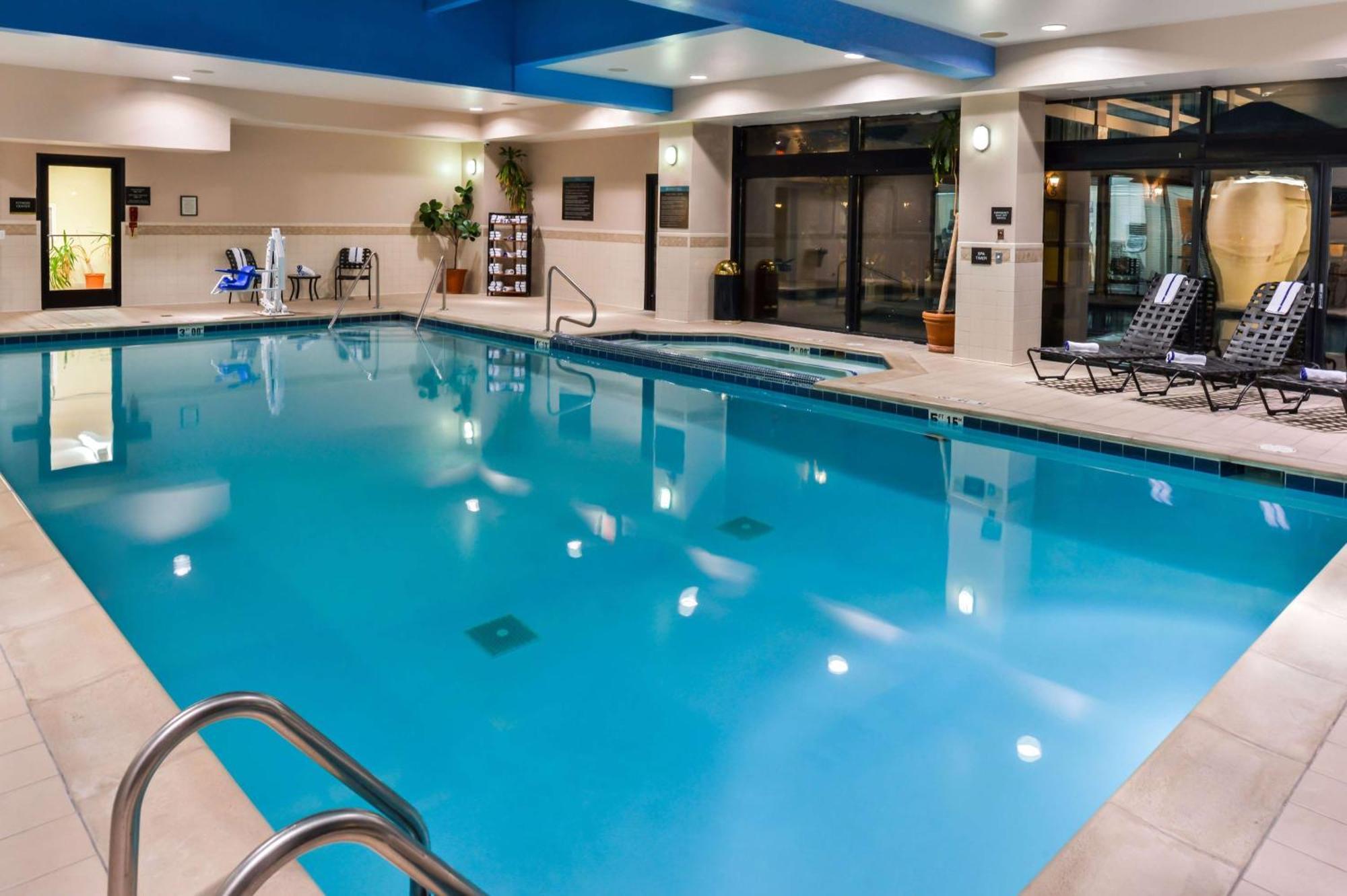 Hilton Garden Inn Detroit Southfield Zewnętrze zdjęcie