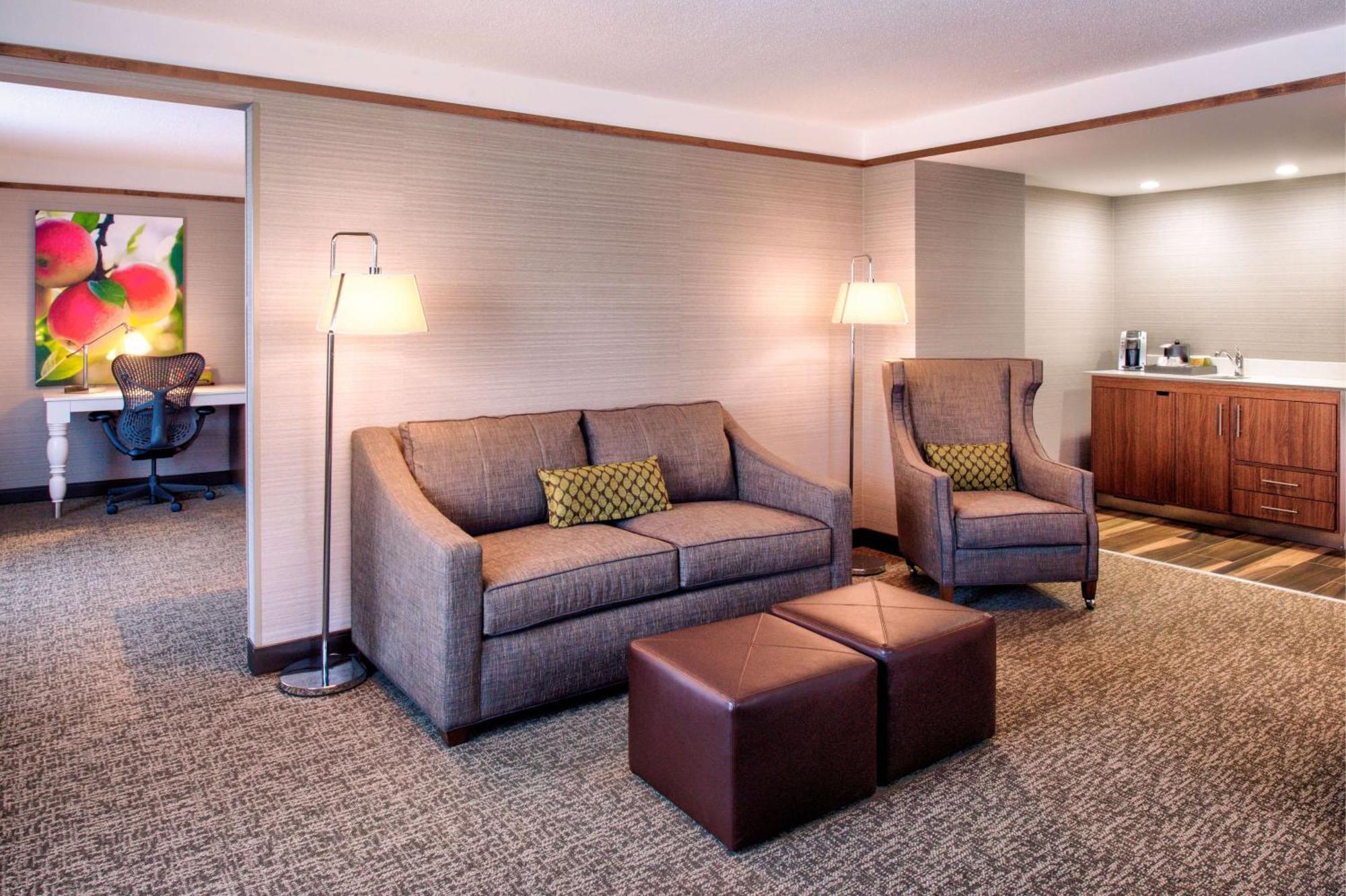 Hilton Garden Inn Detroit Southfield Zewnętrze zdjęcie
